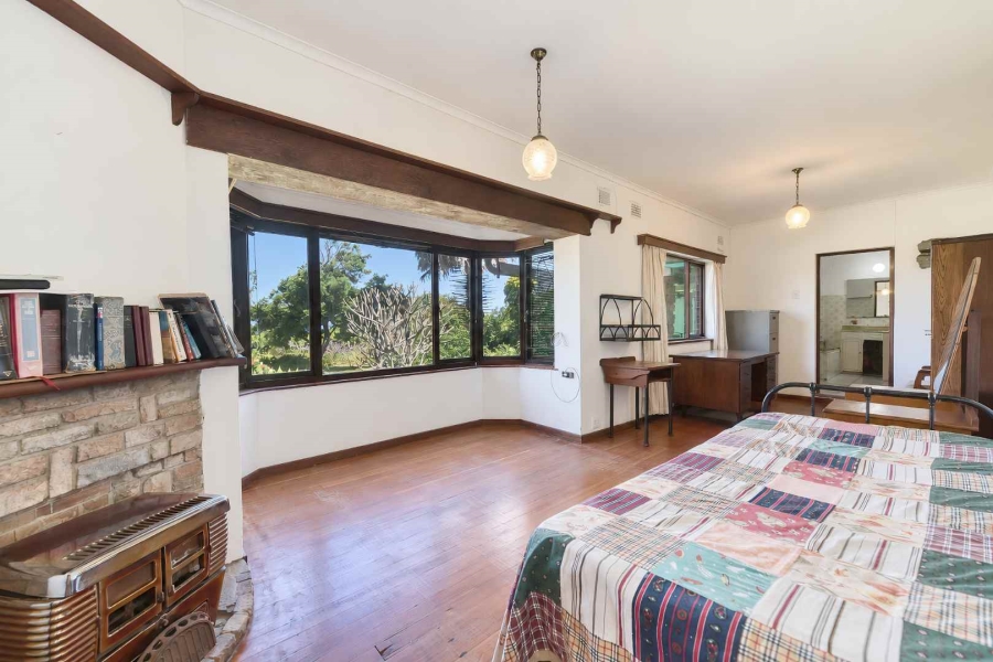 4 Bedroom Property for Sale in Westcliff Western Cape